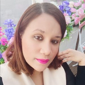 Meet your Posher, Mariel